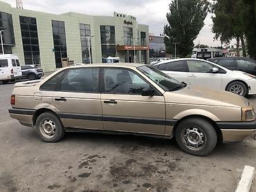 пороги passat b3: Volkswagen Passat: 1991 г., 1.8 л, Седан — 4