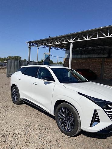 чириген гон: Changan Uni-Z: 2025 г., 1.5 л, Автомат, Бензин, Кроссовер — 5
