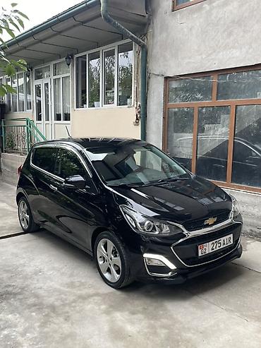 Chevrolet Spark: 2020 г., 1 л, Вариатор, Бензин, Хэтчбэк