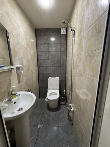 Restoran, kafelər: Xətai rayonu, Babək prospekti, əsas yoldan 50 metr içəridə, ümumi — 12