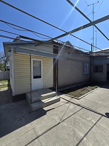 Продажа коттеджей и домов: ✨ Продаётся дом коттеджного типа в с. Сокулук ✨ 🏡 Характеристики: • — 2