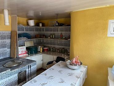 Продажа коттеджей и домов: 7 соток Продается дом со всеми условиями Есть горячая вода - — 22