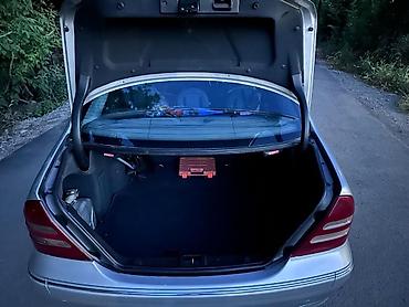x class: Mercedes-Benz C-Class: 2001 г., 2 л, Автомат, Бензин, Седан — 2