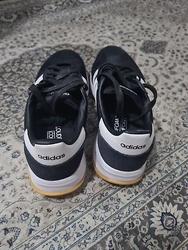 Кроссовки adidas Cloudfoam Comfort - Модель: adidas с технологией