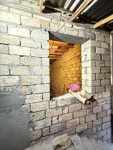 Həyət evləri və villaların satışı: 3 otaqlı, 100 kv. m, Orta təmir — 5