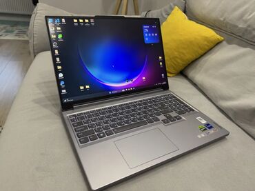 Ноутбуки: Lenovo