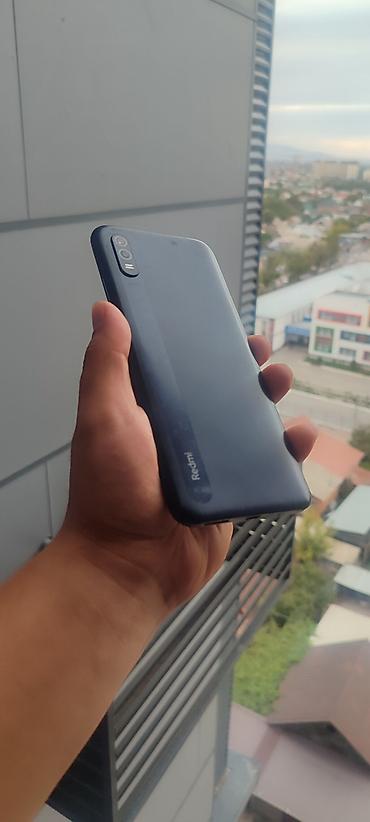 Техника и электроника: Redmi, Redmi 9A, Б/у, 32 ГБ, цвет - Черный, 2 SIM — 3