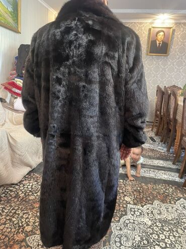 Шубы: Элегантная женская шуба от "Королева" из натурального меха норки — 7