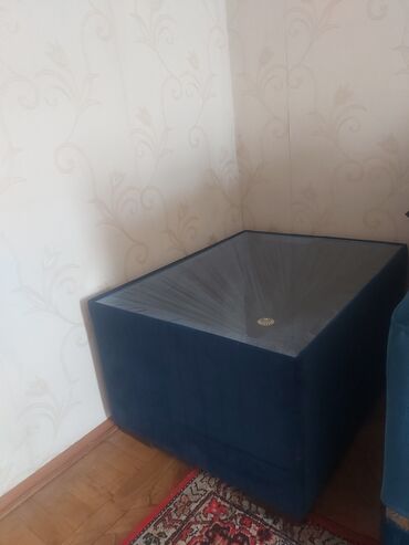 Kreslolar: İşlənmiş, Kreslo-oturacaq, Parça, Çatdırılma yoxdur — 7