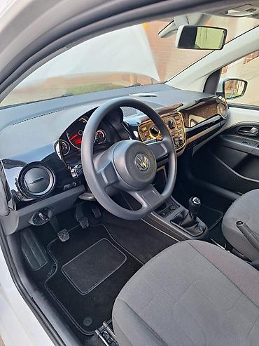 Volkswagen: U odličnom stanju, garancija za kilometrazu — 13