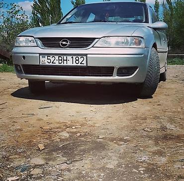 cip maşin: Opel Vectra: 1.8 l | 1999 il Sedan — 2