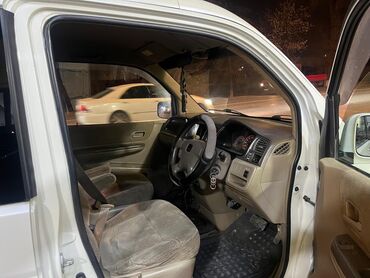 Honda: Honda Stepwgn: 2002 г., 2 л, Автомат, Бензин, Минивэн — 6