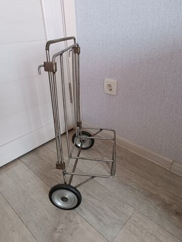 кемин ак бекет: Тележка-коляска с выдвижной ручкойвысокой прочности из нержавейки,на