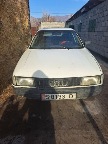 Audi: Audi 80: 1988 г., 1.8 л, Механика, Бензин, Седан