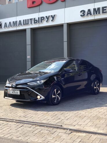 тайота гибрит: Toyota : 2019 г., 1.8 л, Робот, Бензин, Седан