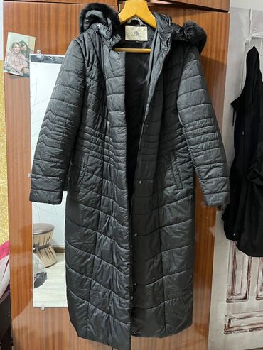 купить кожаную куртку в баку: Seliqeli geyinilib
Uzundu
44 olcuye uygundur