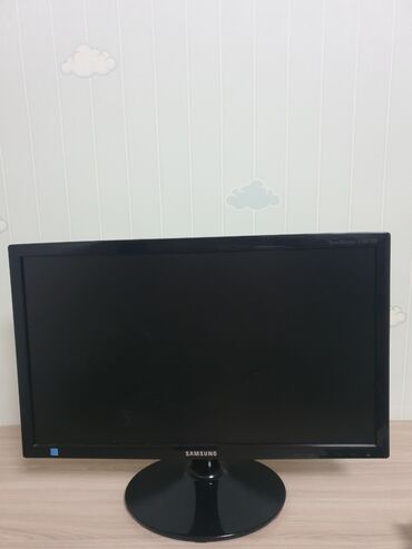 широкоформатный монитор: Монитор, Samsung, Колдонулган, 19" - 20"