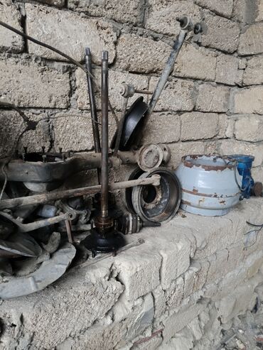 Digər avtomobil ehtiyat hissələri: Məhsul: Avtomobil ehtiyat hissələri toplusu Təsvir: - Qapı komplekti — 20