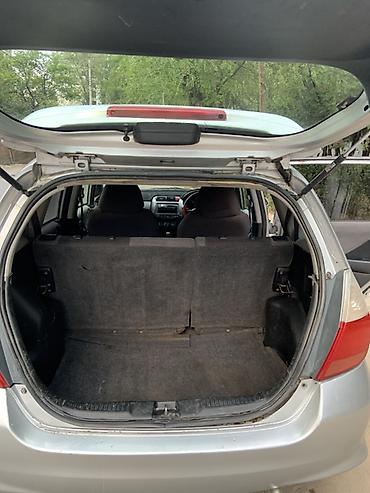 брызговик на фит: Honda Fit: 2003 г., 1.3 л, Автомат, Бензин, Хэтчбэк — 8