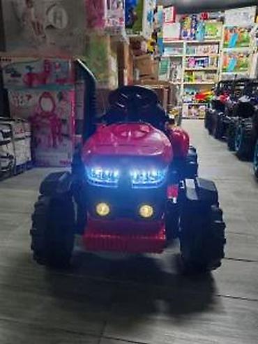 Traktori: Dečji traktor na akumulator sa prikolicom – crveno/žuti - Električni — 20