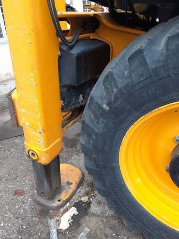 Ekskavatorlar: JCB bekoloder satılır, ideal vəziyyətdə. 2013-cü il buraxılış Motor — 11