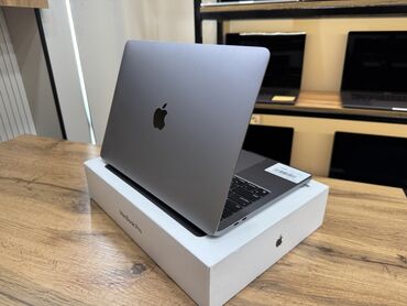 стоимость macbook pro: Ультрабук, Apple, 8 ГБ ОЗУ, Apple M2, 13.3 ", Б/у, Для работы, учебы, память NVMe SSD