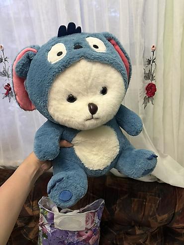 штаны кожаные: Мишка-рюкзак 600 сом 
игрушка мишка 900 сом 
w/p — 2