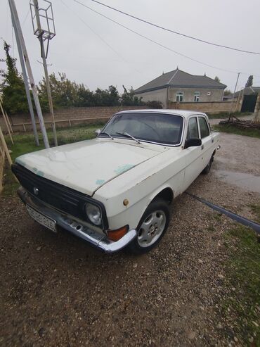 QAZ: QAZ 24 Volga: 2.2 l | 1984 il 1 km Sedan — 2
