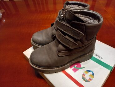 инверсионный ботинка: Ботинки зимние, кожа, мех натуралка, очень качественные,состояние