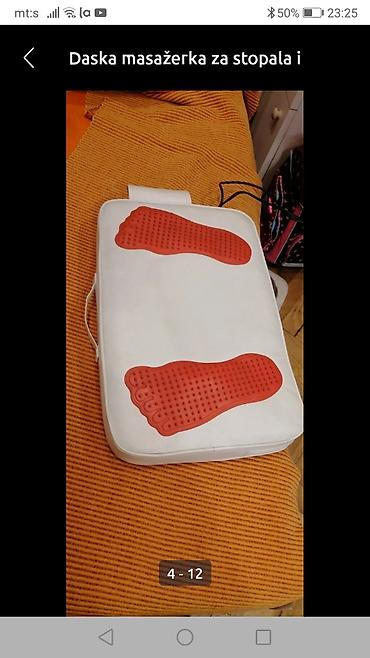 Ostali medicinski proizvodi: MASAZER daska oko 50 30 sve ispravno 
 Mirjevo — 4
