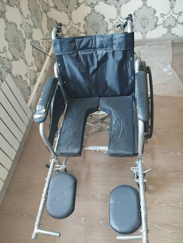 Другие медицинские товары: Инвалидное кресло .
Цена 7000мин сом 
Номер для связи