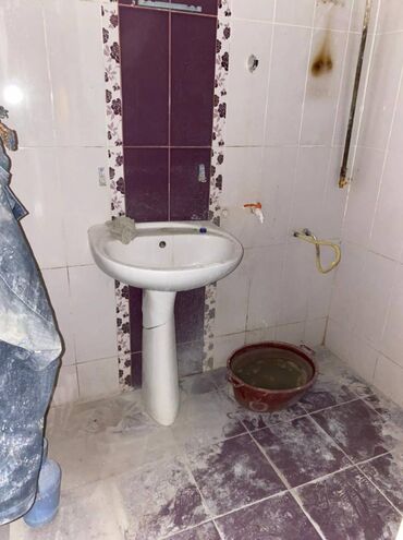 Köhnə tikili: Bakı, 2 otaqlı, Köhnə tikili, m. Qara Qarayev, 60 kv. m — 12