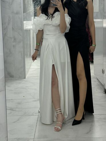 платье белая: Вечернее платье, Длинная модель, One size