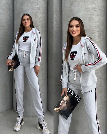 Gornji i donji deo: Pamucne trenerke Vel m, l, xl, 2xl Cena 3500 din 💯 Znak je vezen💫 — 2