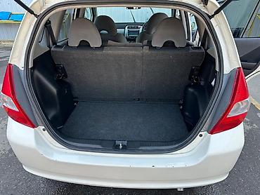 kia topic: Honda Fit: 2002 г., 1.3 л, Автомат, Бензин, Хэтчбэк — 5