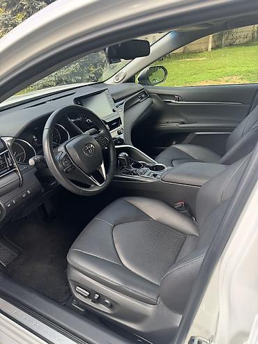 corolla s: Toyota Camry: 2023 г., 2.5 л, Автомат, Гибрид, Седан — 6