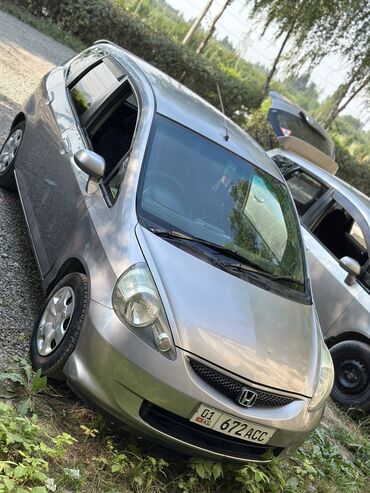 полироль для стекла: Honda Fit: 2003 г., 1.3 л, Вариатор, Бензин, Седан