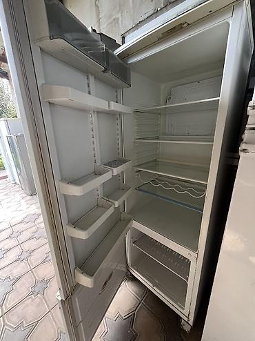 Морозильники: Срочно продаются холодильники 
Цены разные 
Отлично работают — 4