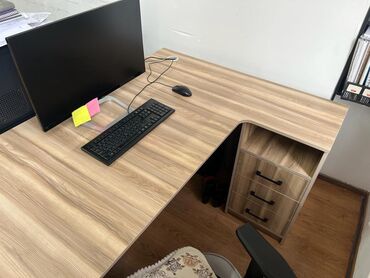 стол от crv: Офисный Стол, Новый