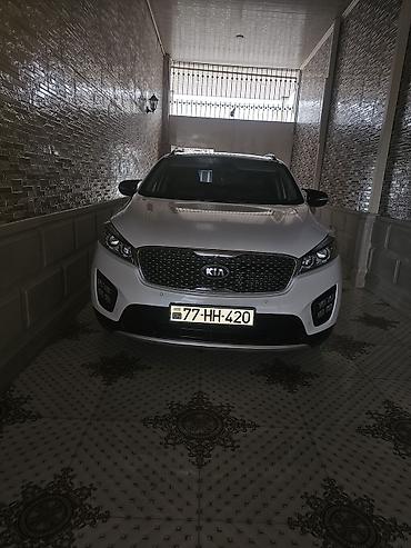 Kia: Kia Sorento: 2 l | 2017 il — 14