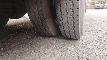 teker kompressoru: Mitsubishi Fuso Canter: 3.9 l | 2006 il Kabriolet — 3