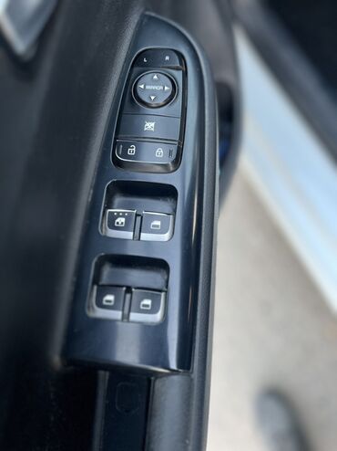 Kia: Kia Rio: 2018 г., 1.4 л, Автомат, Бензин, Седан — 16