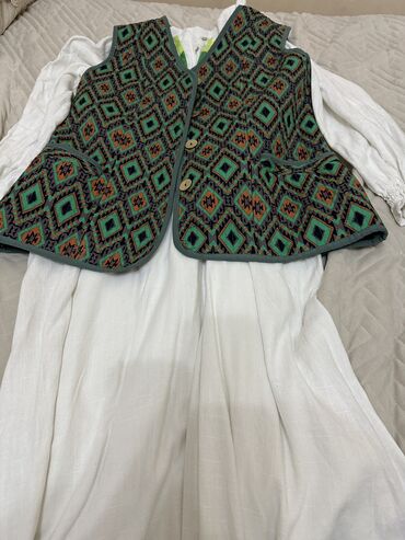 кыргызский национальный костюм: Национальный костюм, Женский, 48, 50 (L), 2 дня