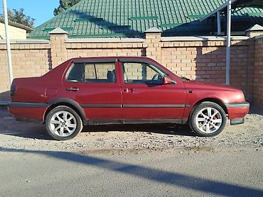 вито 2013: Volkswagen Vento: 1994 г., Механика, Бензин — 3