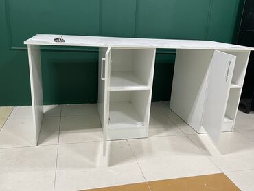 стол для школьника с полками: Стол, Новый