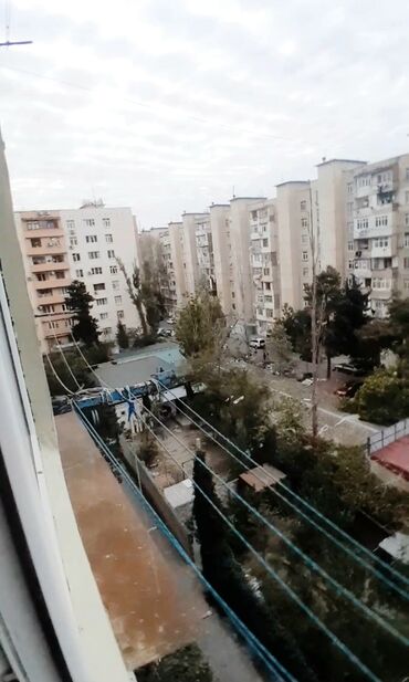 Uzunmüddətli kirayə mənzillər: Əhmədli metrosundan 5 dəqiqəliy məsafədə kimoteatr ərazisində yerləşən — 10