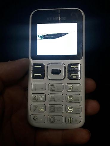 keneksi: Mobil telefonu Keneksi satılır.Ekran xarab olub.Üstündə heçnə yoxdur ! — 1