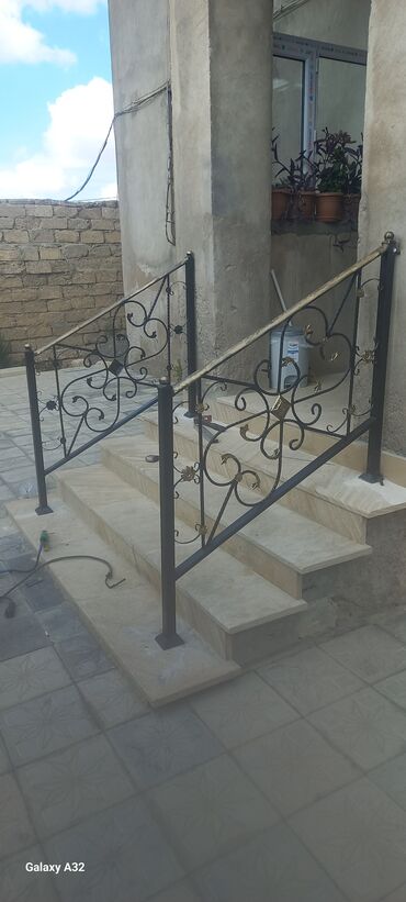 Balkon məhəccərləri: Balkon məhəccəri, Alüminium — 16