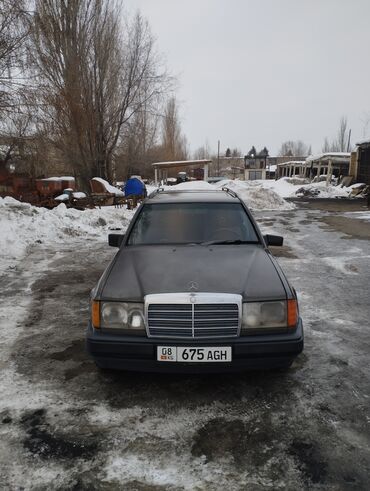 универсал автомобиль: Mercedes-Benz SLK 230: 1988 г., 2.3 л, Механика, Бензин, Универсал