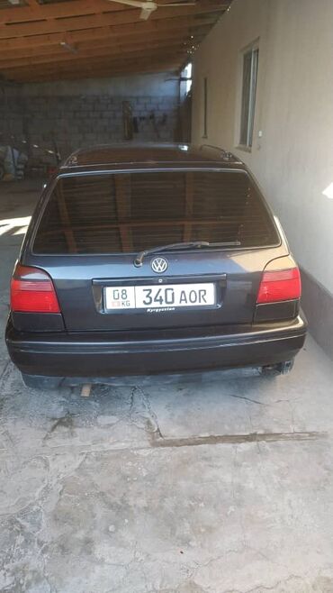 стекло на фару гольф 3: Volkswagen Golf: 1996 г., 1.6 л, Механика, Бензин, Хэтчбэк
